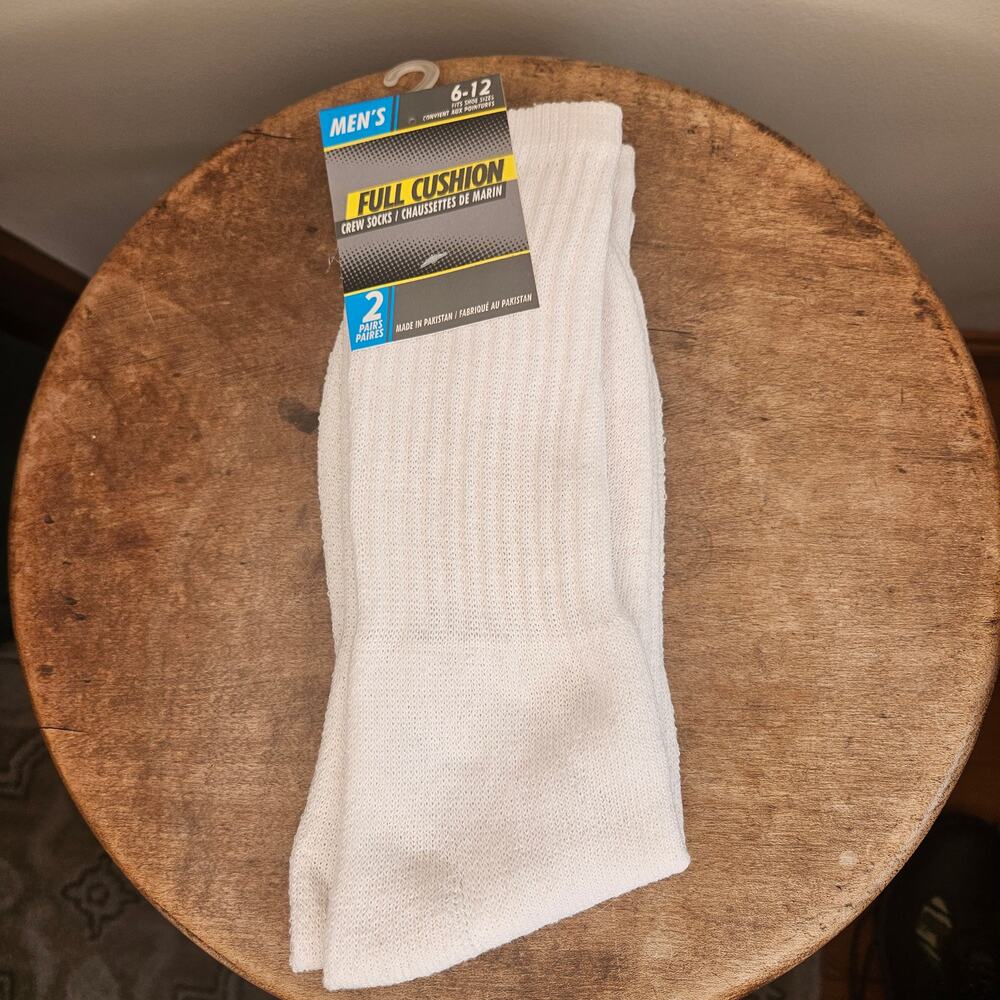 NWT! Greenbrier 2 Pack Men's Full Cushion Crew Socks, White, Sz 6-12
